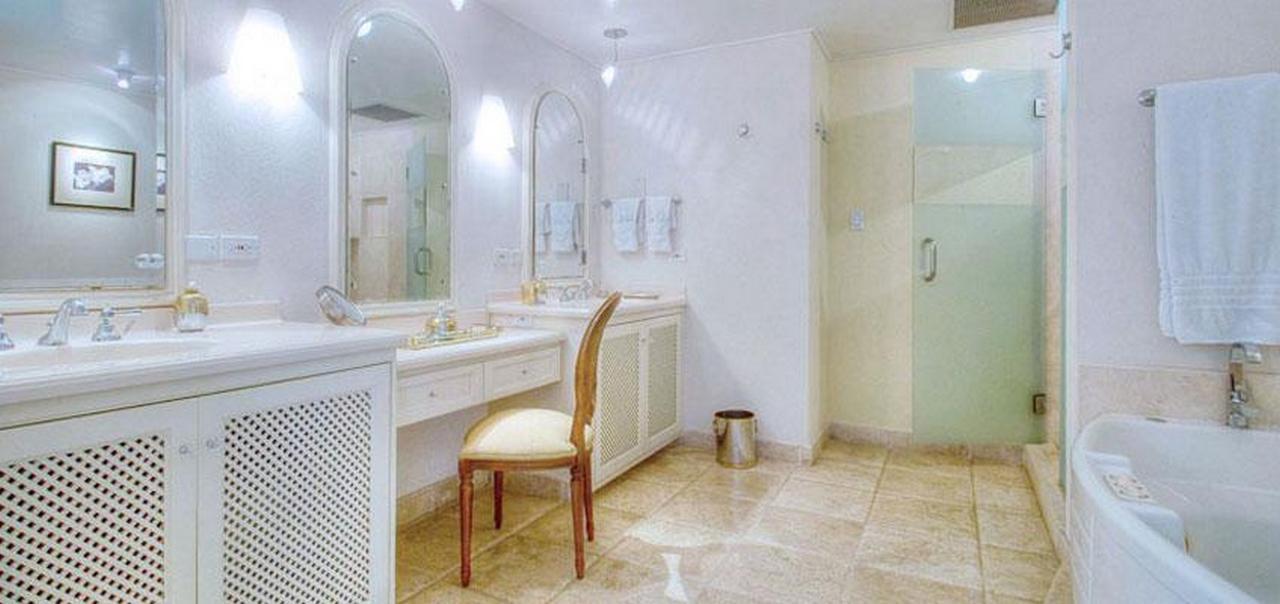 Villa Elsewhere Holetown Ngoại thất bức ảnh